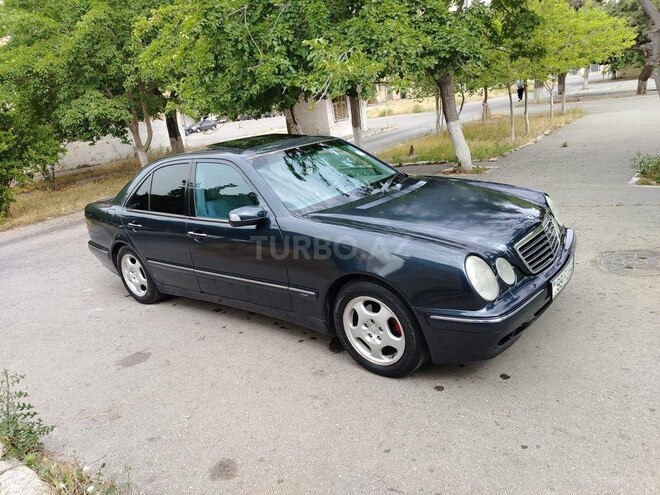 Mercedes E 240 2000, 308,000 km - 2.6 l - Bakı