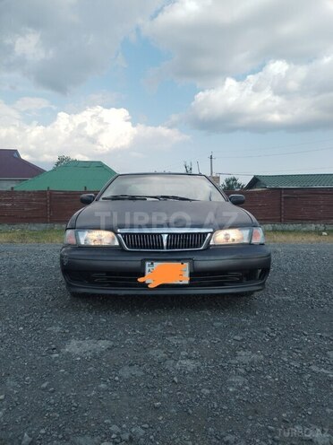 Nissan Sunny 1998, 655,000 km - 1.6 l - Qəbələ