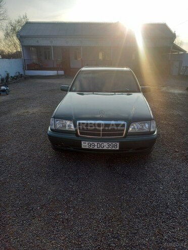 Mercedes C 220 d 1998, 356,985 km - 2.2 l - Beyləqan