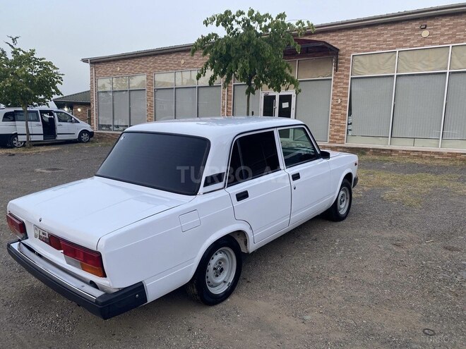 LADA (VAZ) 2107 2010, 82,388 km - 1.6 l - Astara