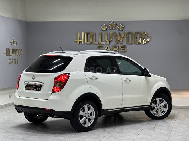 Ssang Yong Korando-10