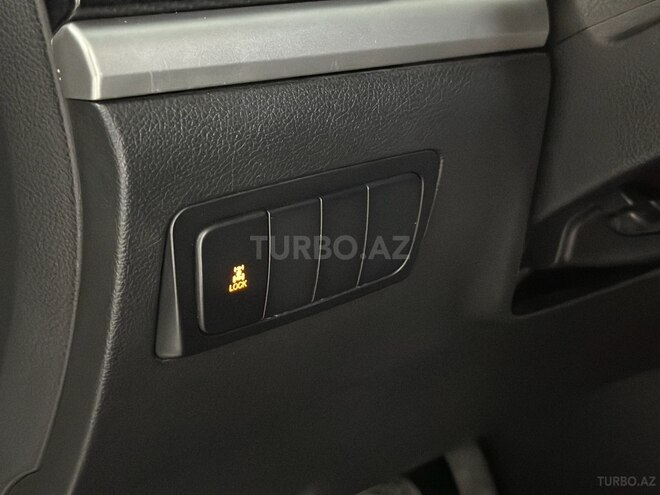 Ssang Yong Korando-27