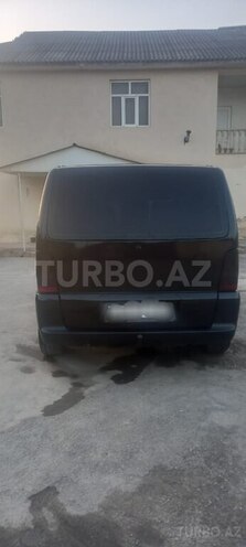 Mercedes Vito 112 2002, 300,000 km - 2.2 л - Salyan