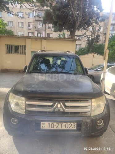 Mitsubishi Pajero 2007, 300,000 km - 3.0 л - Bakı