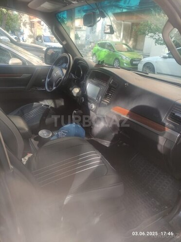 Mitsubishi Pajero 2007, 300,000 km - 3.0 л - Bakı