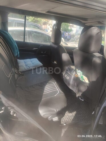 Mitsubishi Pajero 2007, 300,000 km - 3.0 л - Bakı