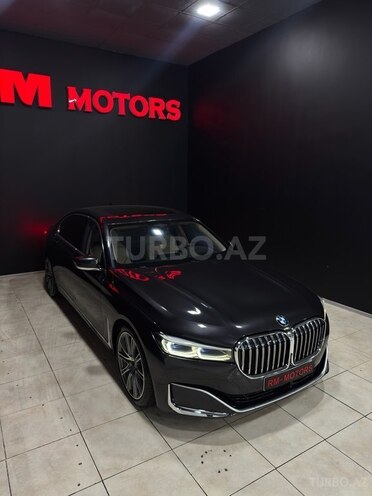 BMW 750 2020, 90,000 km - 4.4 l - Bakı