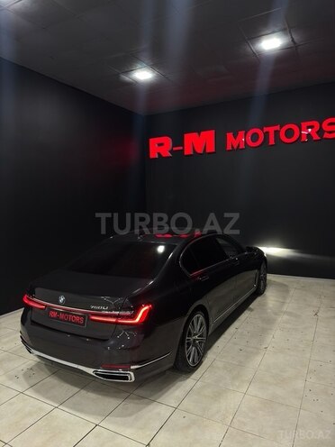 BMW 750 2020, 90,000 km - 4.4 l - Bakı