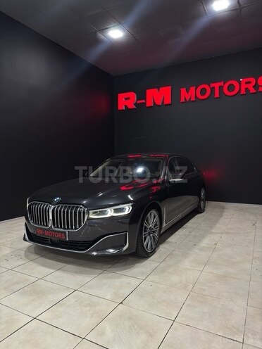 BMW 750 2020, 90,000 km - 4.4 l - Bakı