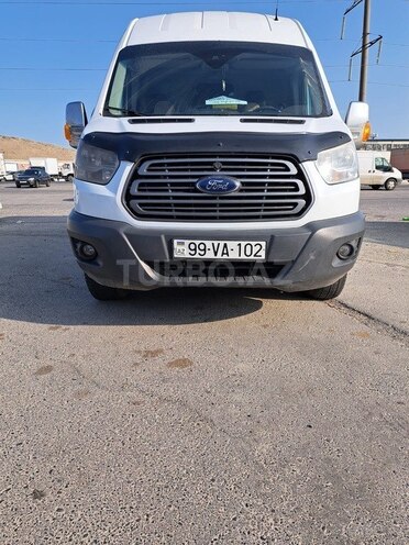 Ford Transit-1