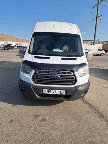 Ford Transit-4