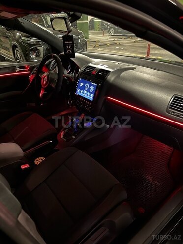 Volkswagen Golf 2011, 200,500 km - 1.4 l - Bakı