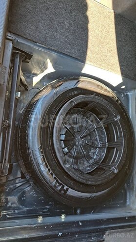 Mercedes E 220 1997, 326,000 km - 2.2 l - Şəki