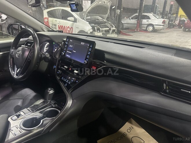 Toyota Camry 2022, 28,500 km - 2.5 л - Bakı