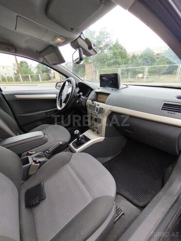 Opel Astra 2008, 323,000 km - 1.4 l - Gəncə