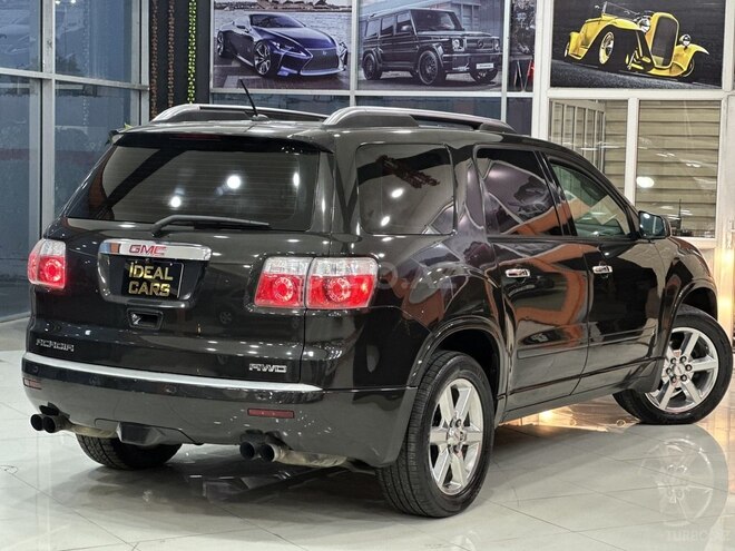 GMC Acadia-9
