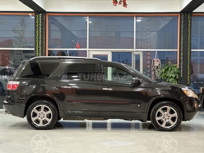 GMC Acadia-6