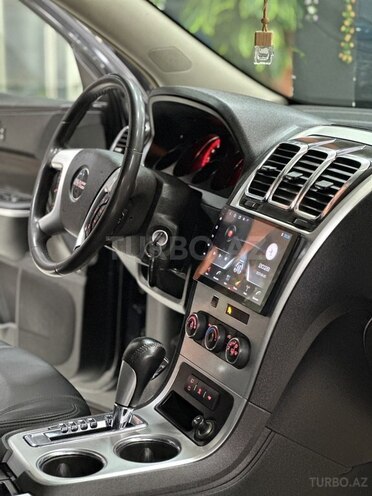GMC Acadia-18