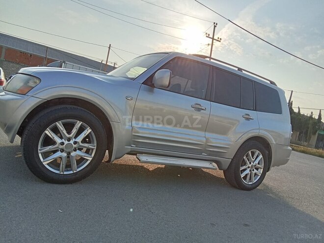 Mitsubishi Pajero 2002, 255,000 km - 3.5 l - Bakı