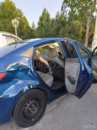 Hyundai Accent 2015, 257,889 km - 1.6 l - Gəncə