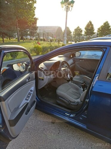 Hyundai Accent 2015, 257,889 km - 1.6 l - Gəncə