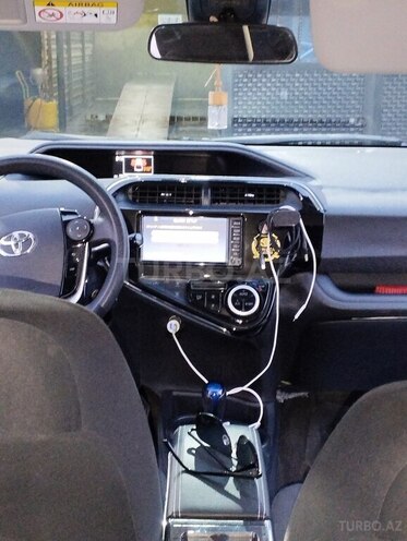 Toyota Aqua 2018, 72,000 km - 1.5 л - Bakı