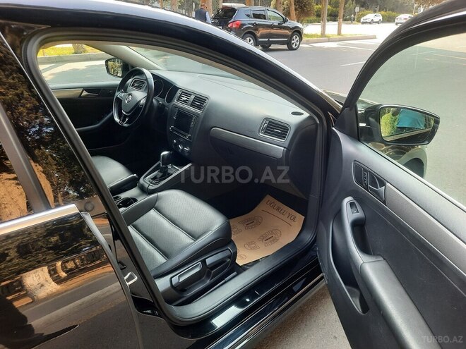 Volkswagen Jetta 2017, 185,075 km - 1.4 l - Bakı