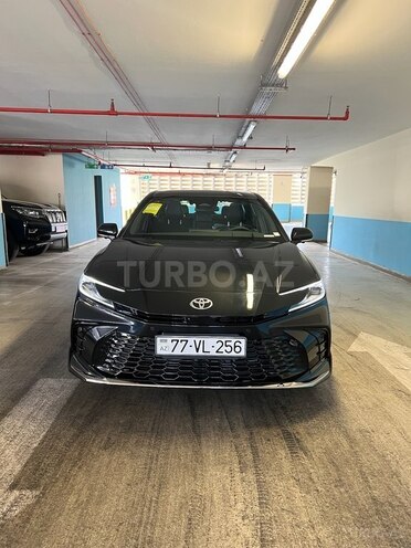 Toyota Camry-1