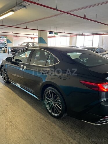 Toyota Camry-4