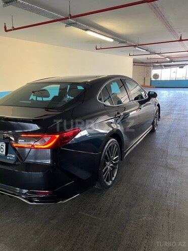 Toyota Camry-3