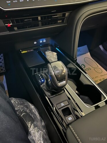 Toyota Camry-18