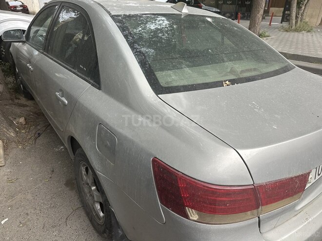 Hyundai Sonata 2006, 200,000 km - 2.0 л - Bakı
