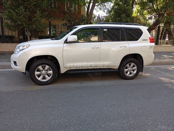 Toyota Land Cruiser Prado 2012, 210,000 km - 2.7 l - Bakı