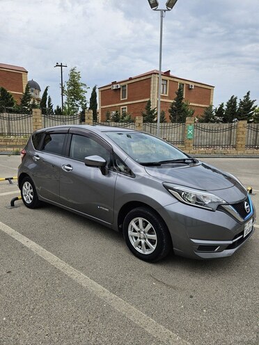 Nissan Note 2018, 83,000 km - 1.2 l - Bakı