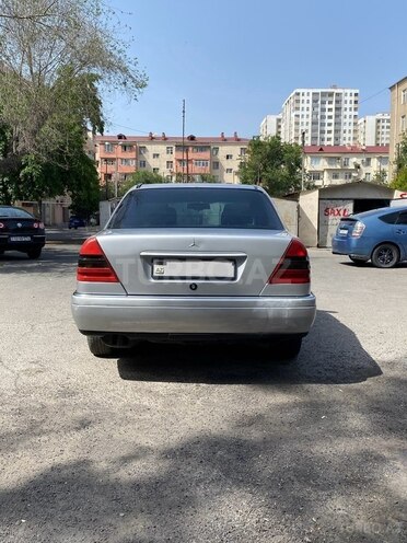 Mercedes C 180 1995, 325,000 km - 1.8 l - Bakı