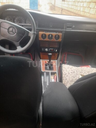 Mercedes 190 1992, 300,000 km - 2.0 l - Bakı