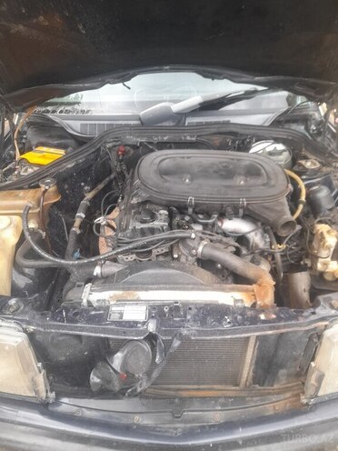 Mercedes 190 1992, 300,000 km - 2.0 l - Bakı