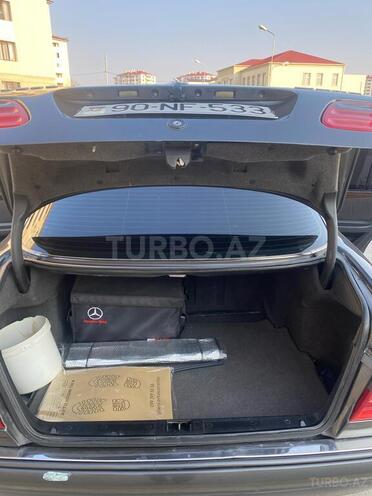 Mercedes E 230 1996, 421,000 km - 2.3 l - Sumqayıt
