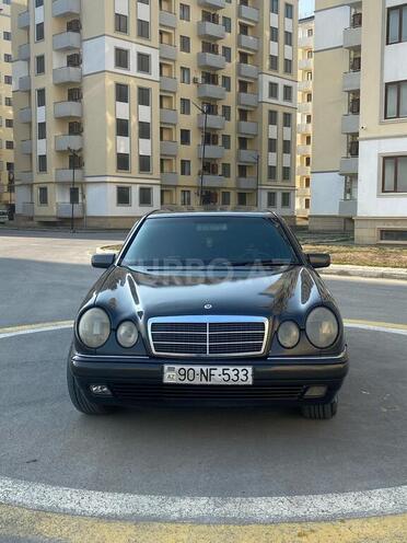 Mercedes E 230 1996, 421,000 km - 2.3 l - Sumqayıt