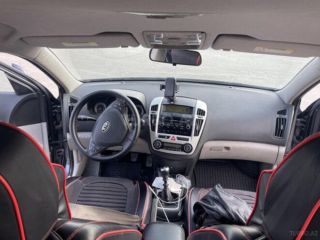 Kia  2007, 302,000 km - 1.6 л - Bakı