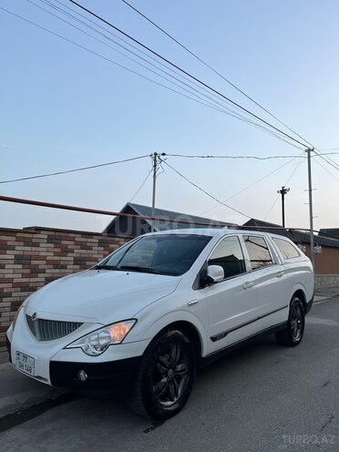 Ssang Yong Actyon Sports 2011, 165,000 km - 2.0 l - Qusar