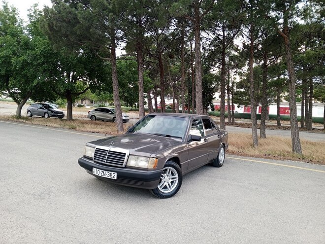 Mercedes 190 1992, 329,437 km - 2.0 l - Sumqayıt