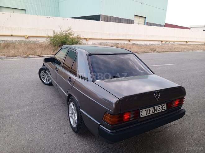 Mercedes 190 1992, 329,437 km - 2.0 l - Sumqayıt