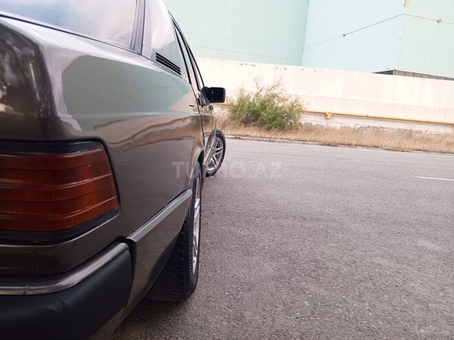 Mercedes 190 1992, 329,437 km - 2.0 l - Sumqayıt