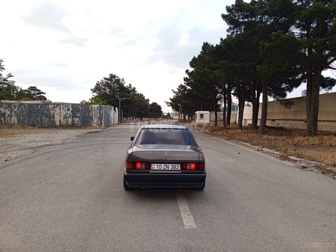 Mercedes 190 1992, 329,437 km - 2.0 l - Sumqayıt
