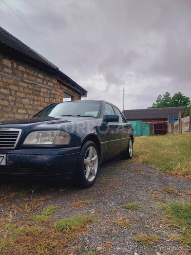 Mercedes C 180 1996, 437,878 km - 1.8 l - Şəki