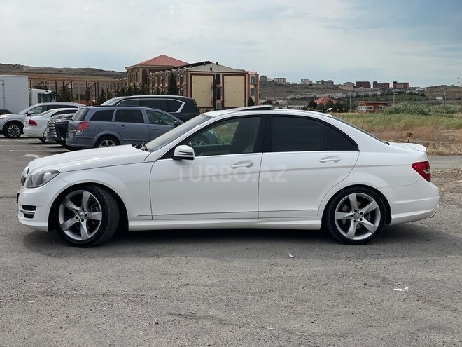 Mercedes C 250 2014, 200,000 km - 1.8 l - Bakı