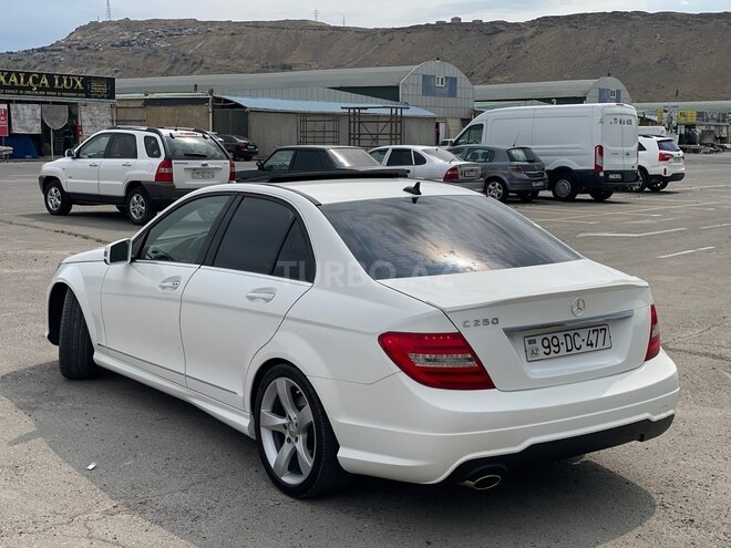 Mercedes C 250 2014, 200,000 km - 1.8 l - Bakı