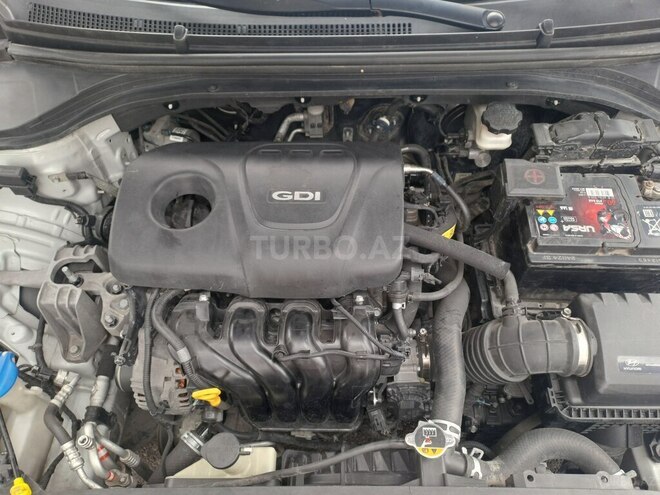 Hyundai Elantra 2015, 218,000 km - 1.6 л - Bakı