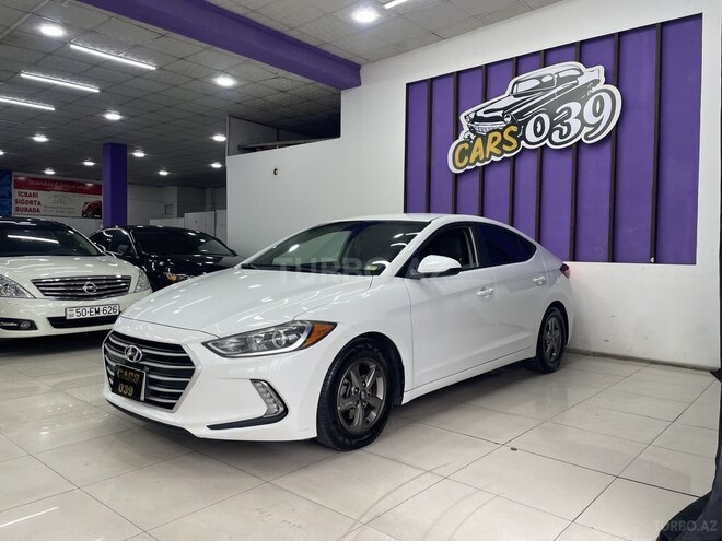 Hyundai Elantra-4